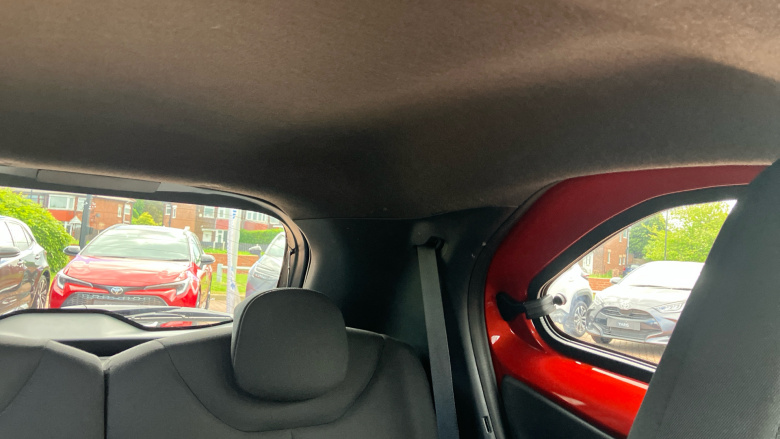 Toyota Aygo X 1.0 VVT-i Edge 5dr Petrol Hatchback